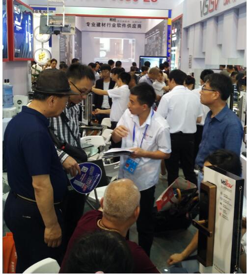 永康国际展会最亮眼的竟然是一款指纹锁(图2) 永康国际展会最亮眼的竟然是一款指纹锁(图2)